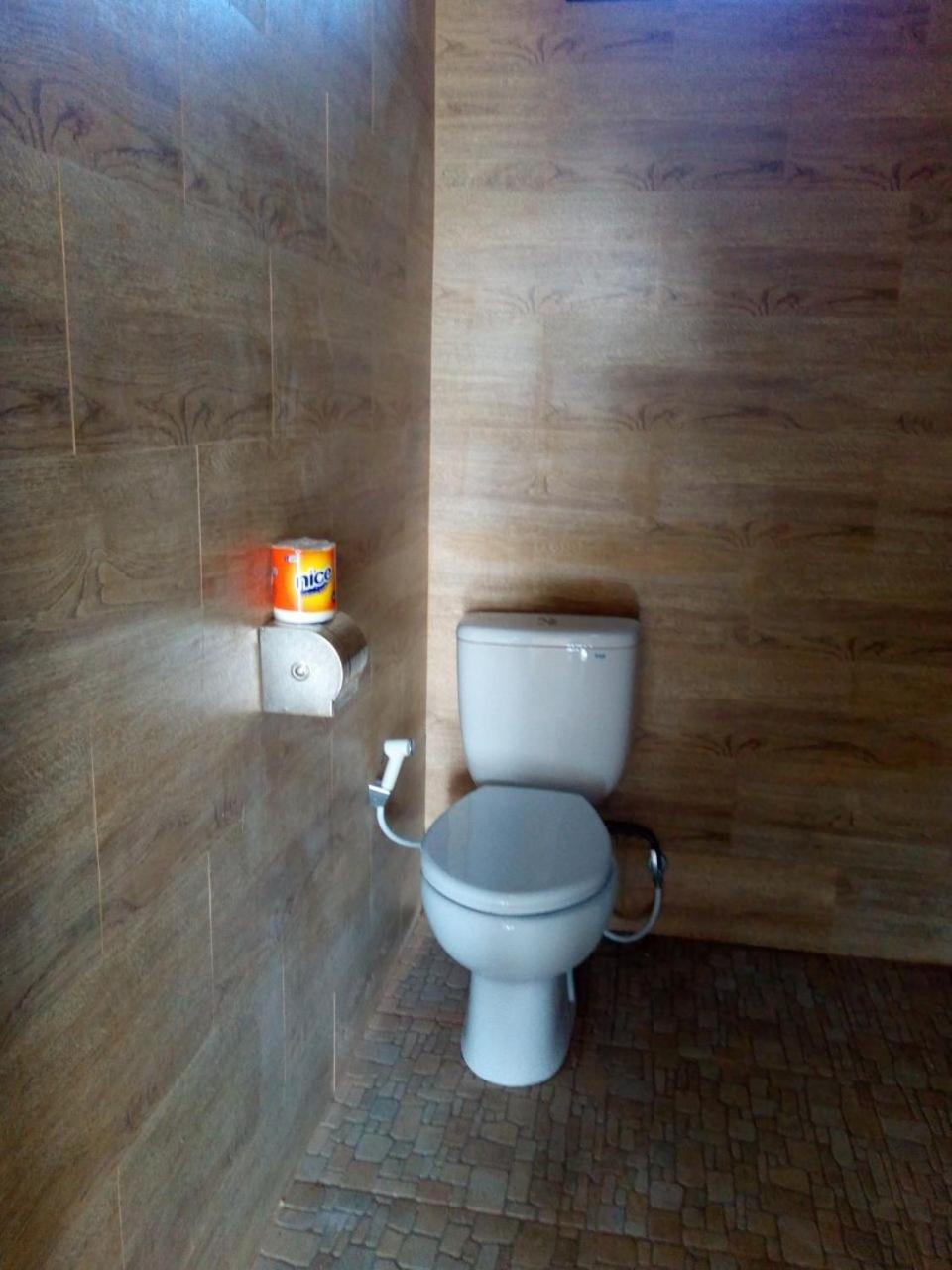 Lakey Beach Inn Hotel Huu Dış mekan fotoğraf